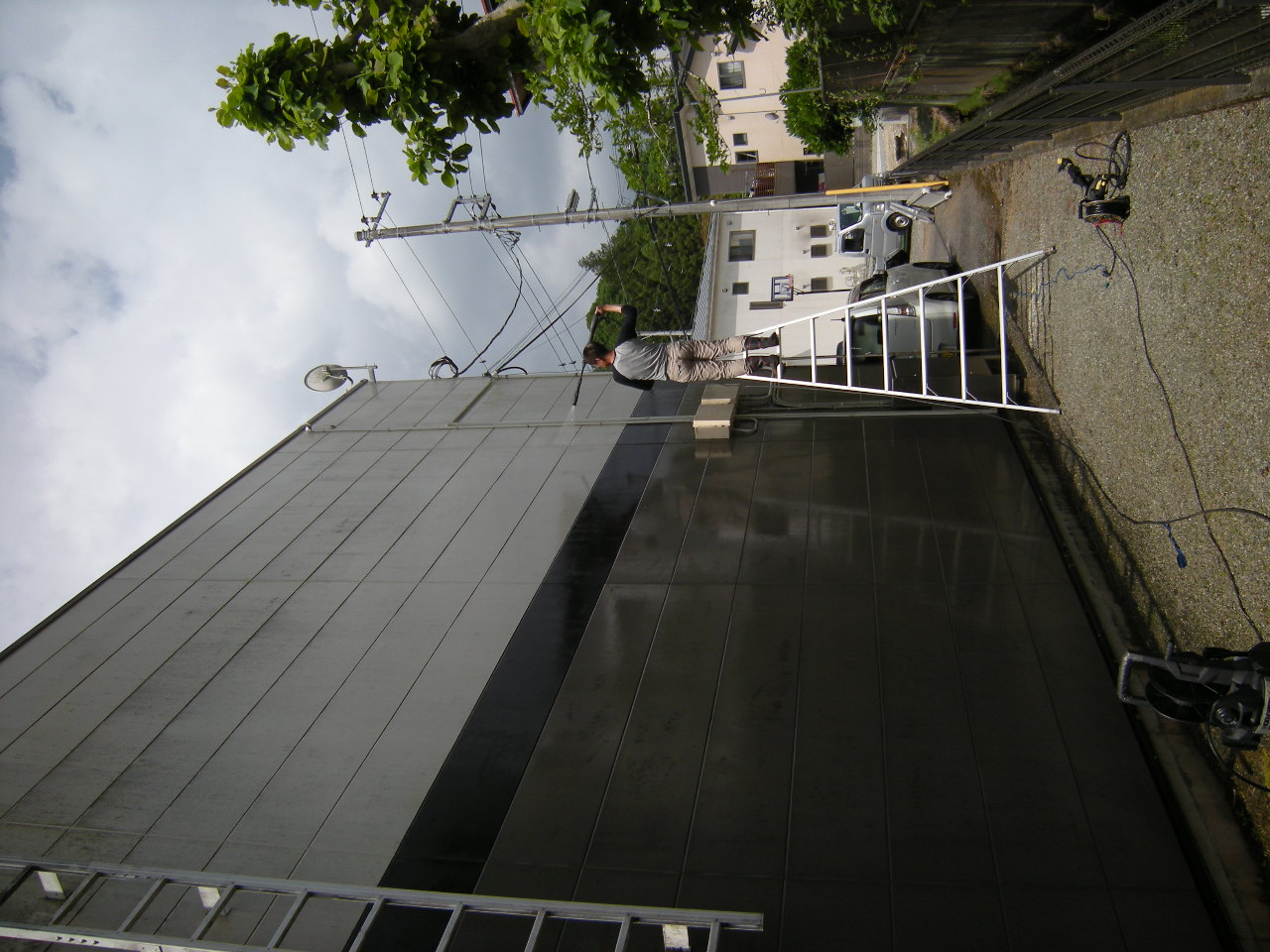 昭島市 高圧洗浄 外壁 高圧洗浄機 コンクリ レンガ ブロック 車庫 玄関 門柱